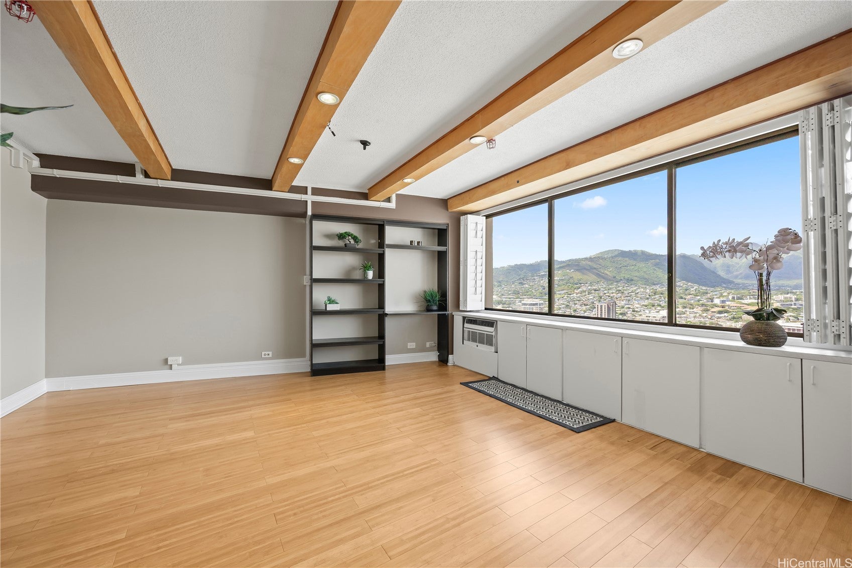 2333 Kapiolani Boulevard 3106