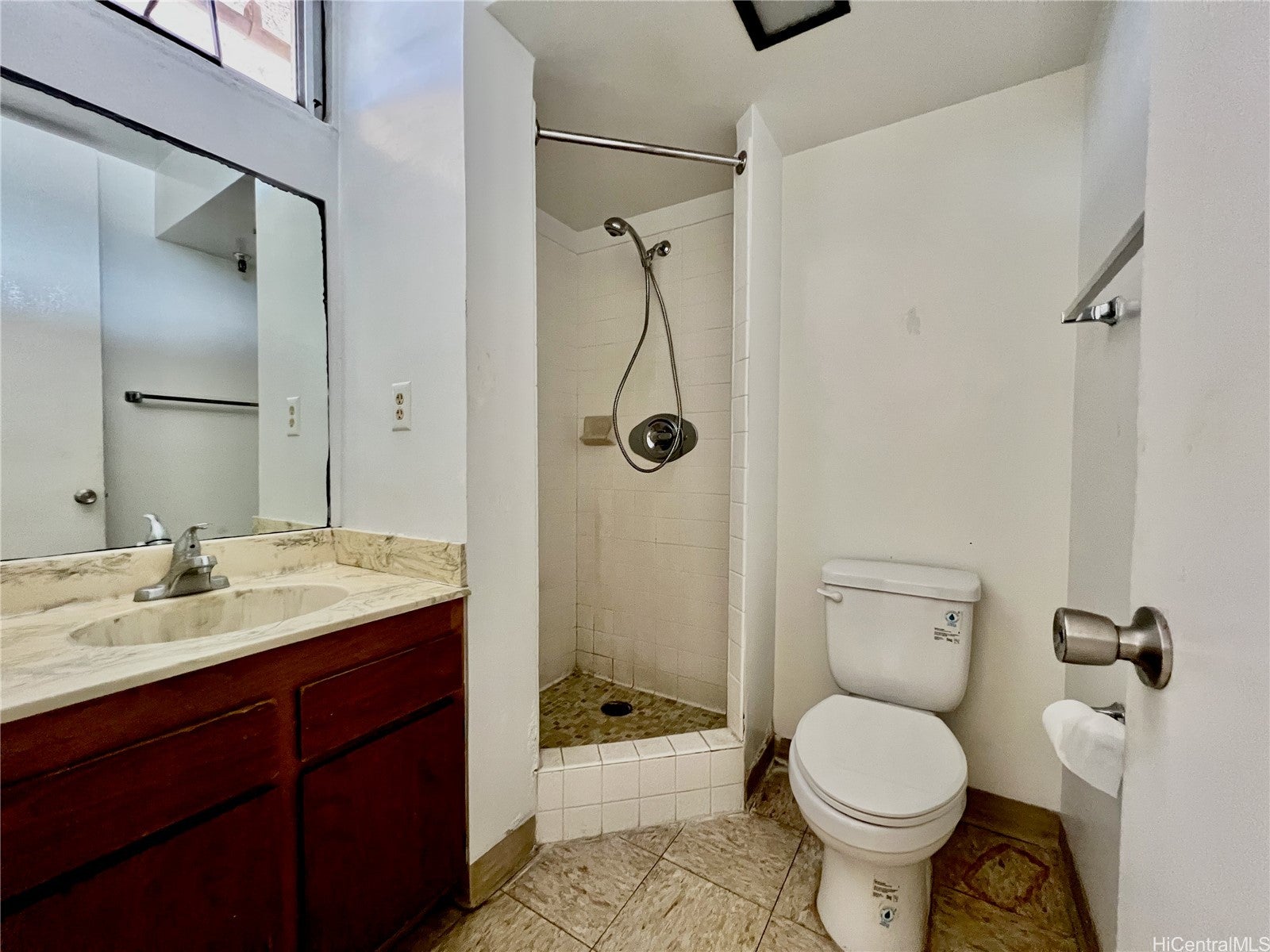 2916 Date Street 25L
