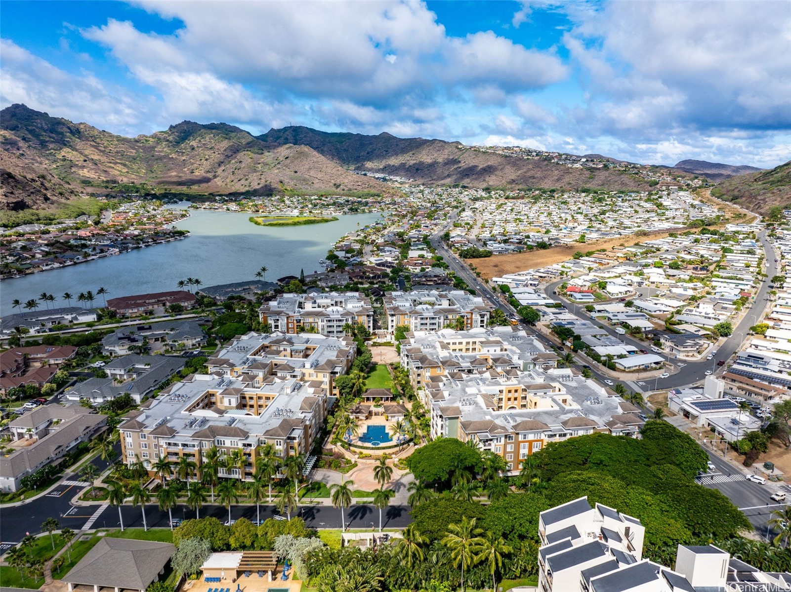 Colony At The Peninsula Condominium
