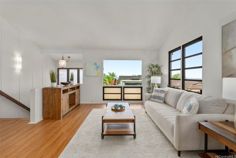 98-1794 Kupukupu Street Aiea HI 96701