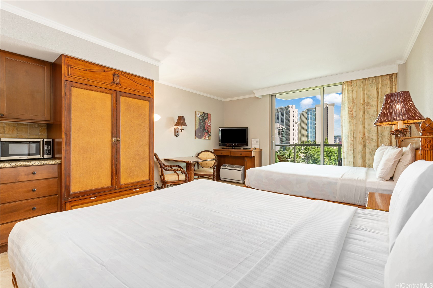 2045 Kalakaua Avenue 604