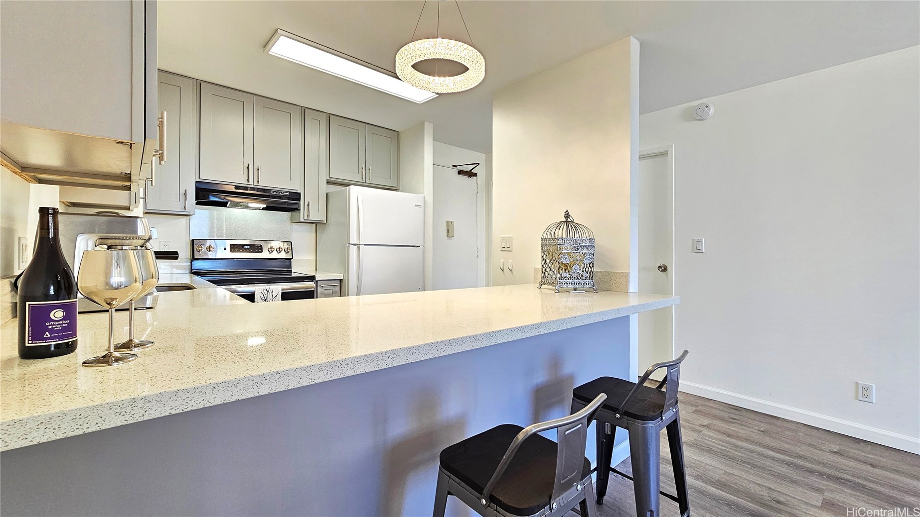 55 S Kukui Street D1703