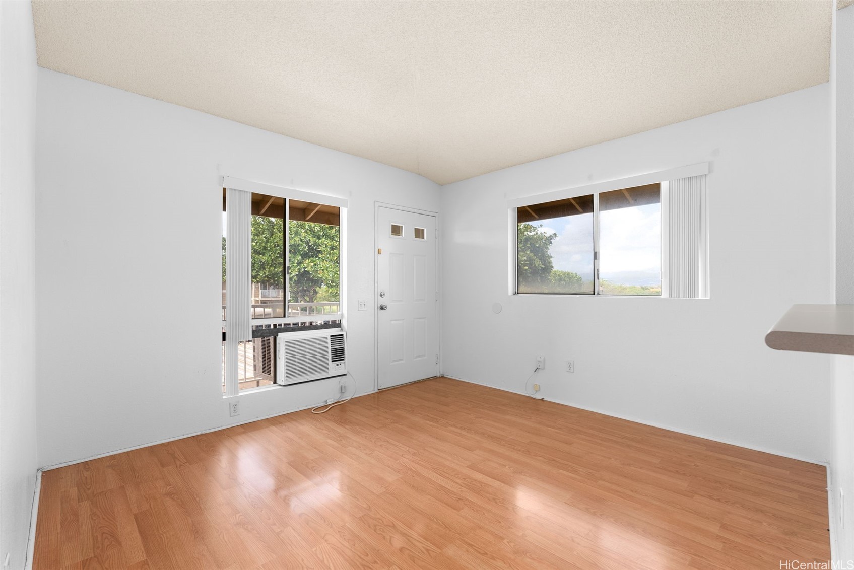 91-1043 Laulauna Street 4G