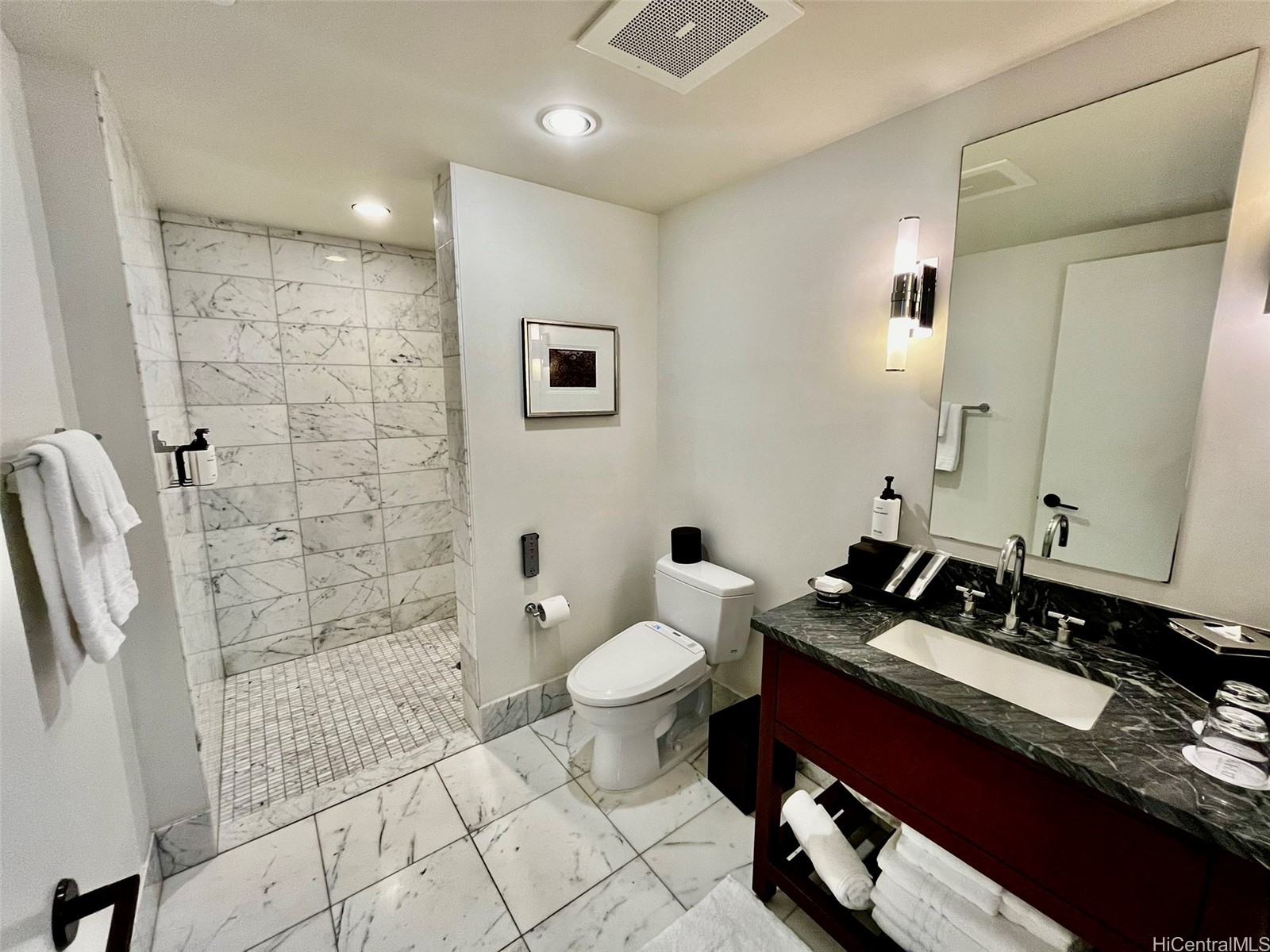 Trump Tower Waikiki Condominium
