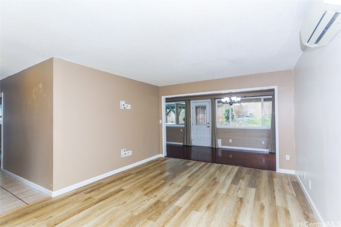 94-15 KAWEO Place