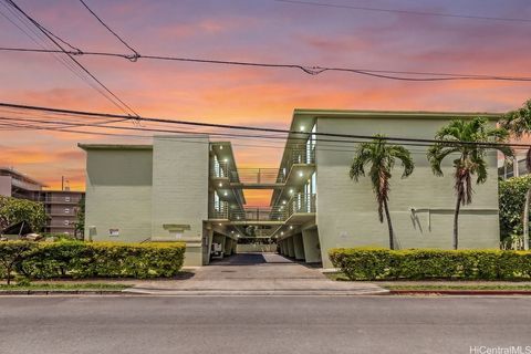 Photo of 68-051 Akule Street #302, Waialua, HI 96791 (MLS # 202608317)