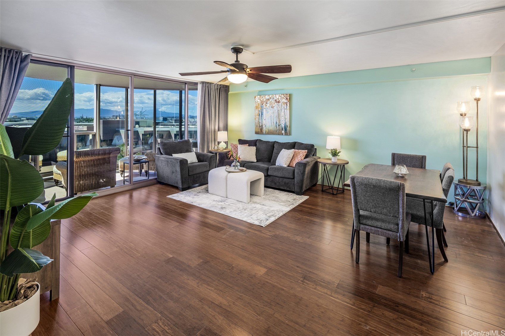 425 South Street 803
