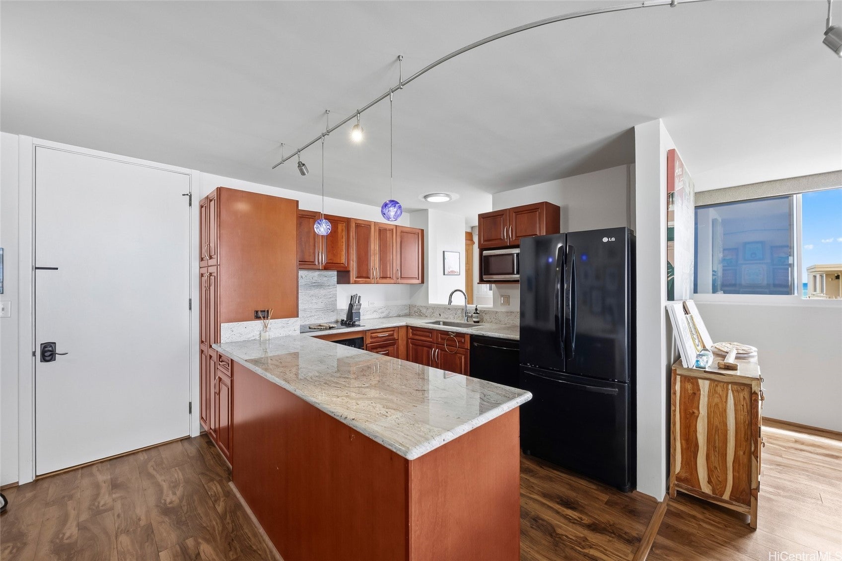 3056 Kalakaua Avenue PHW