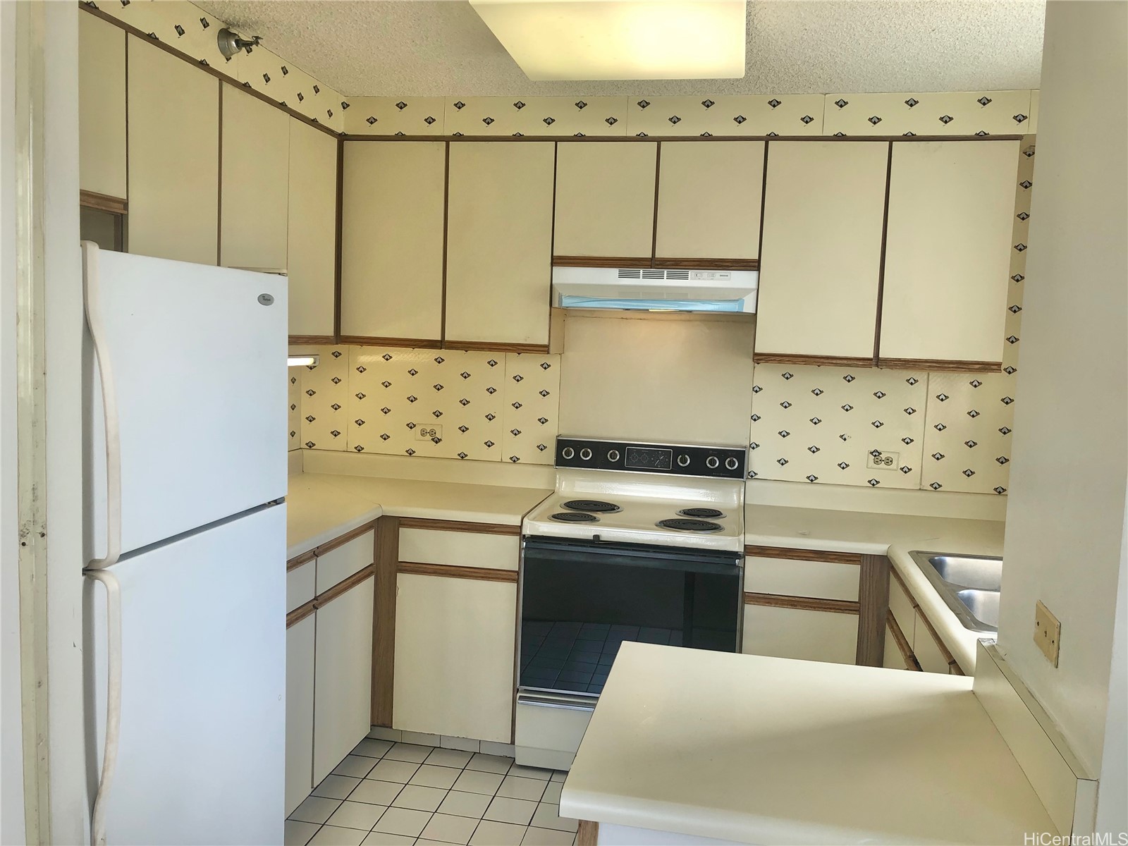 876 Curtis Street 1406