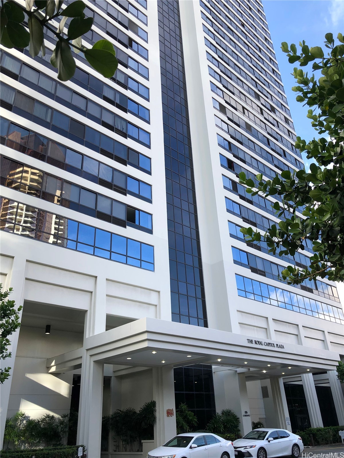 Royal Capitol Plaza Condominium