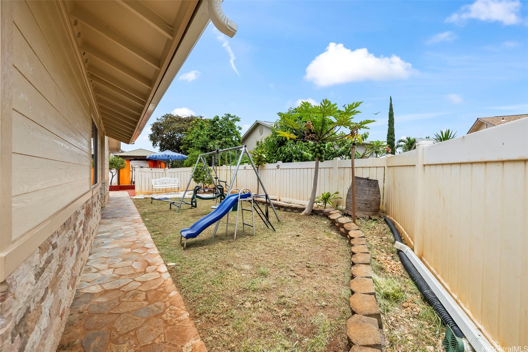 91-536 Koihala Place