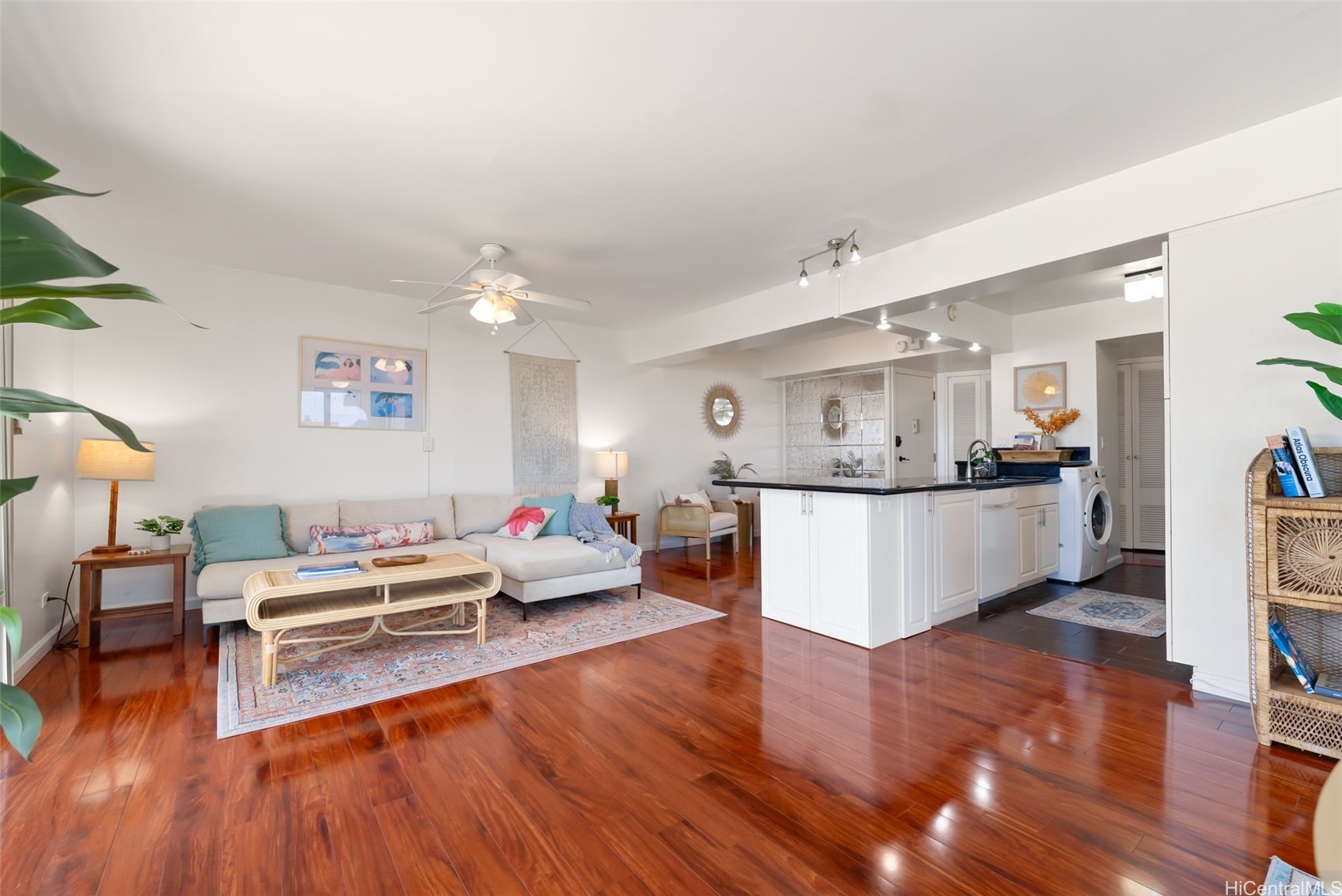 1022 Prospect Street 902B