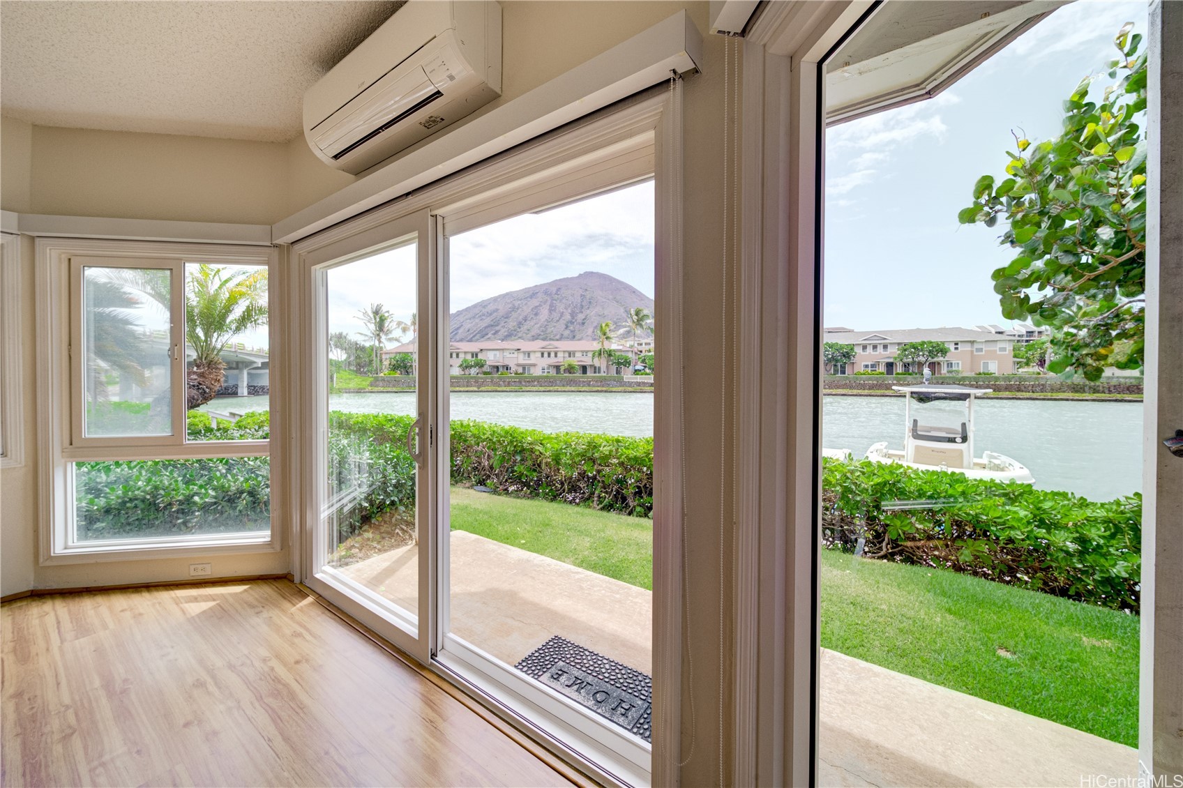 7007 Hawaii Kai Drive L14