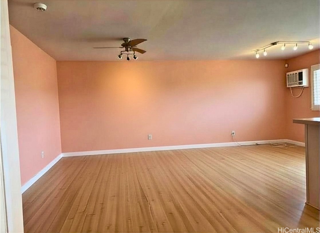 91-1185 Kaiau Avenue 705