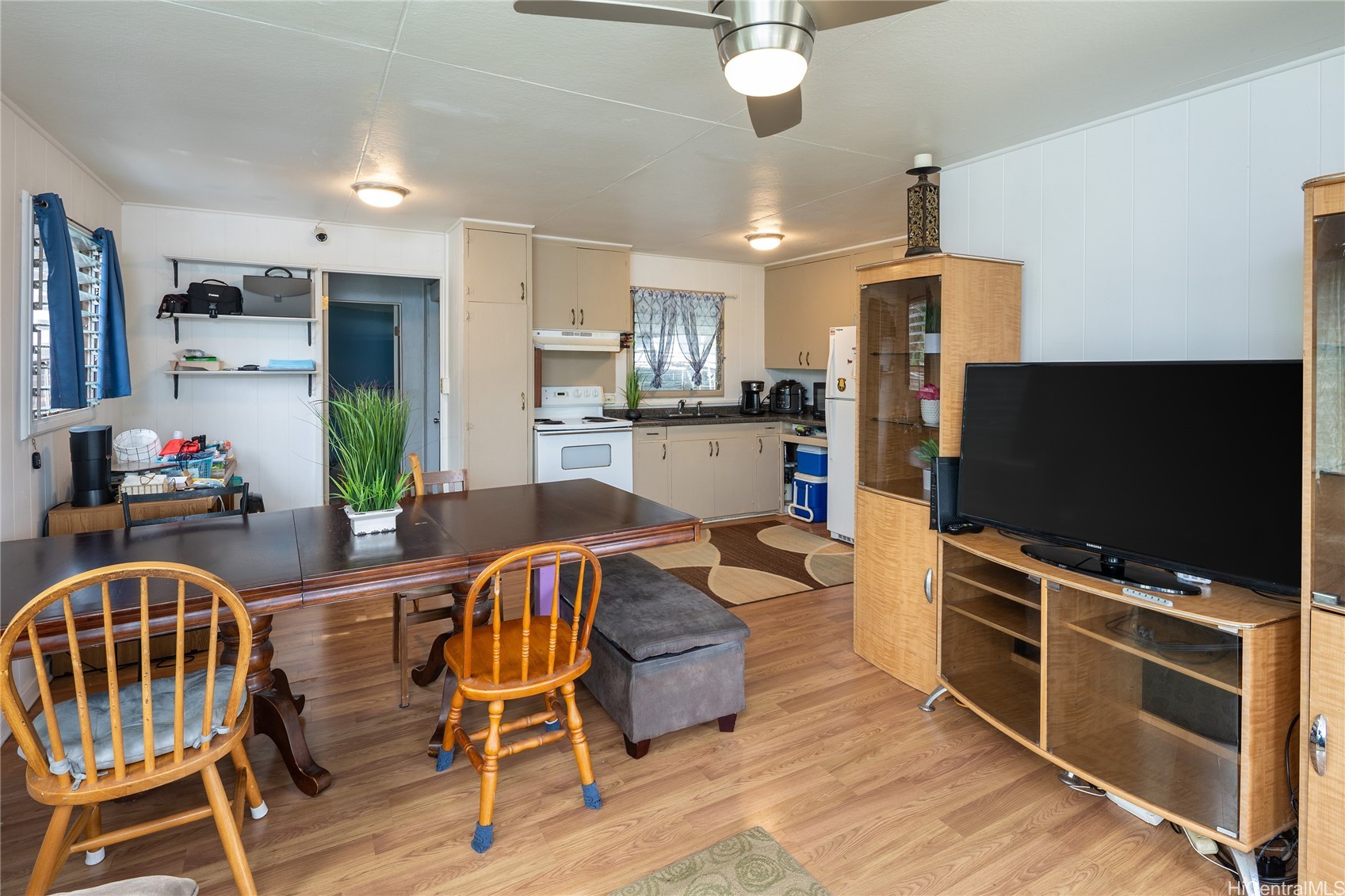 259 Kuahiwi Avenue A