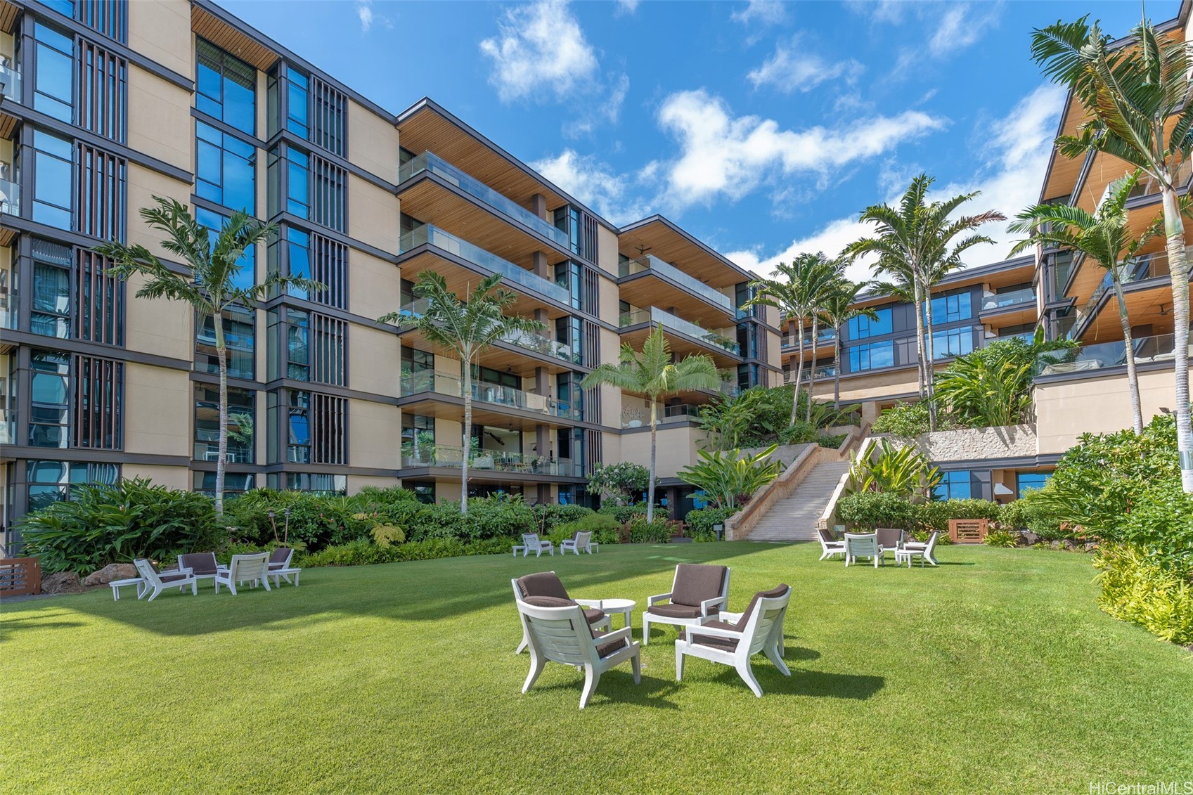 Park Lane Condominium