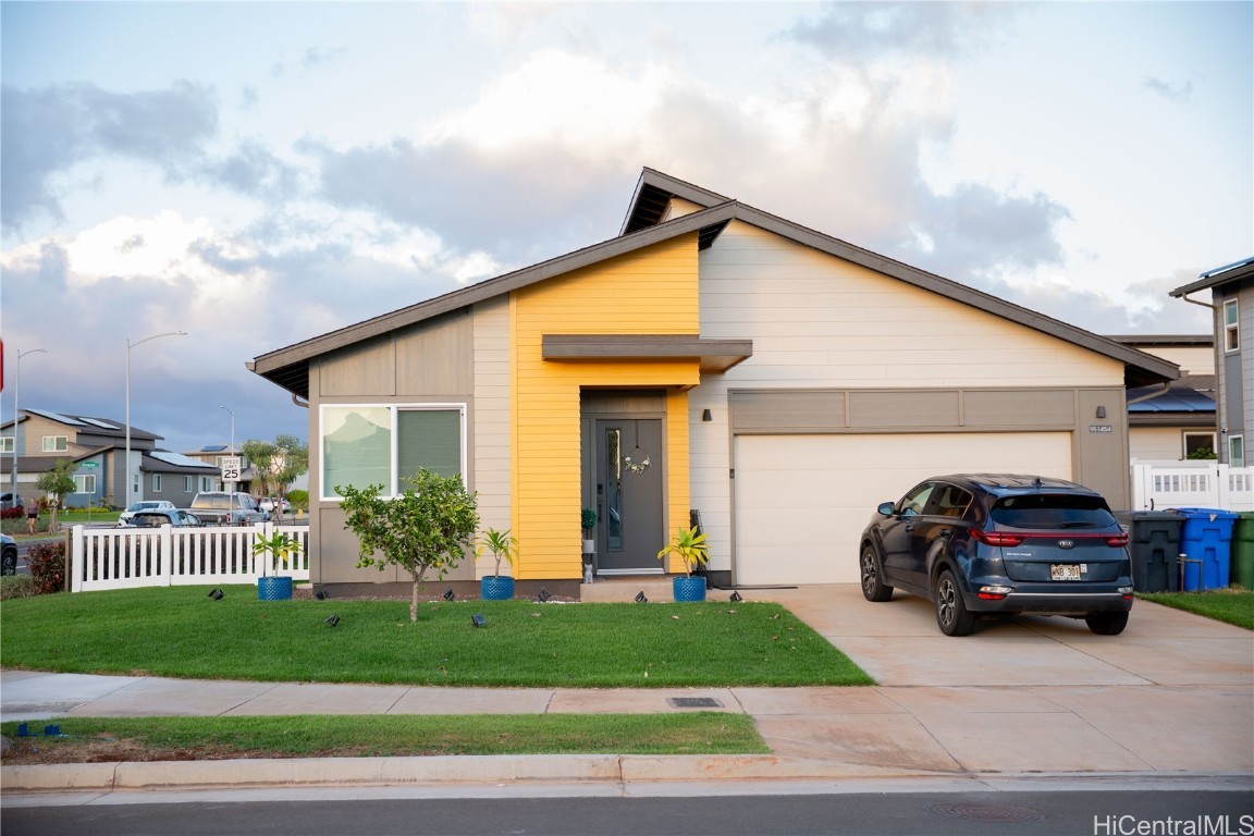 91-1454 Wahinana Loop