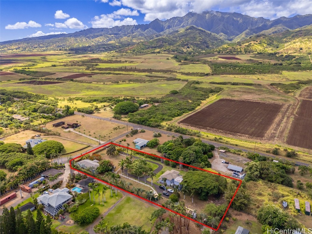 Mokuleia Home Residence