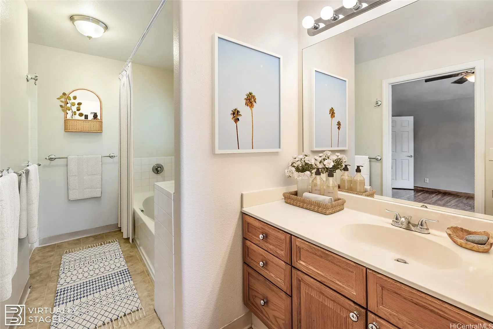 Kapolei, Hawaii 96707, United States, 4 Bedrooms Bedrooms, ,3 BathroomsBathrooms,Residential,Active,158428