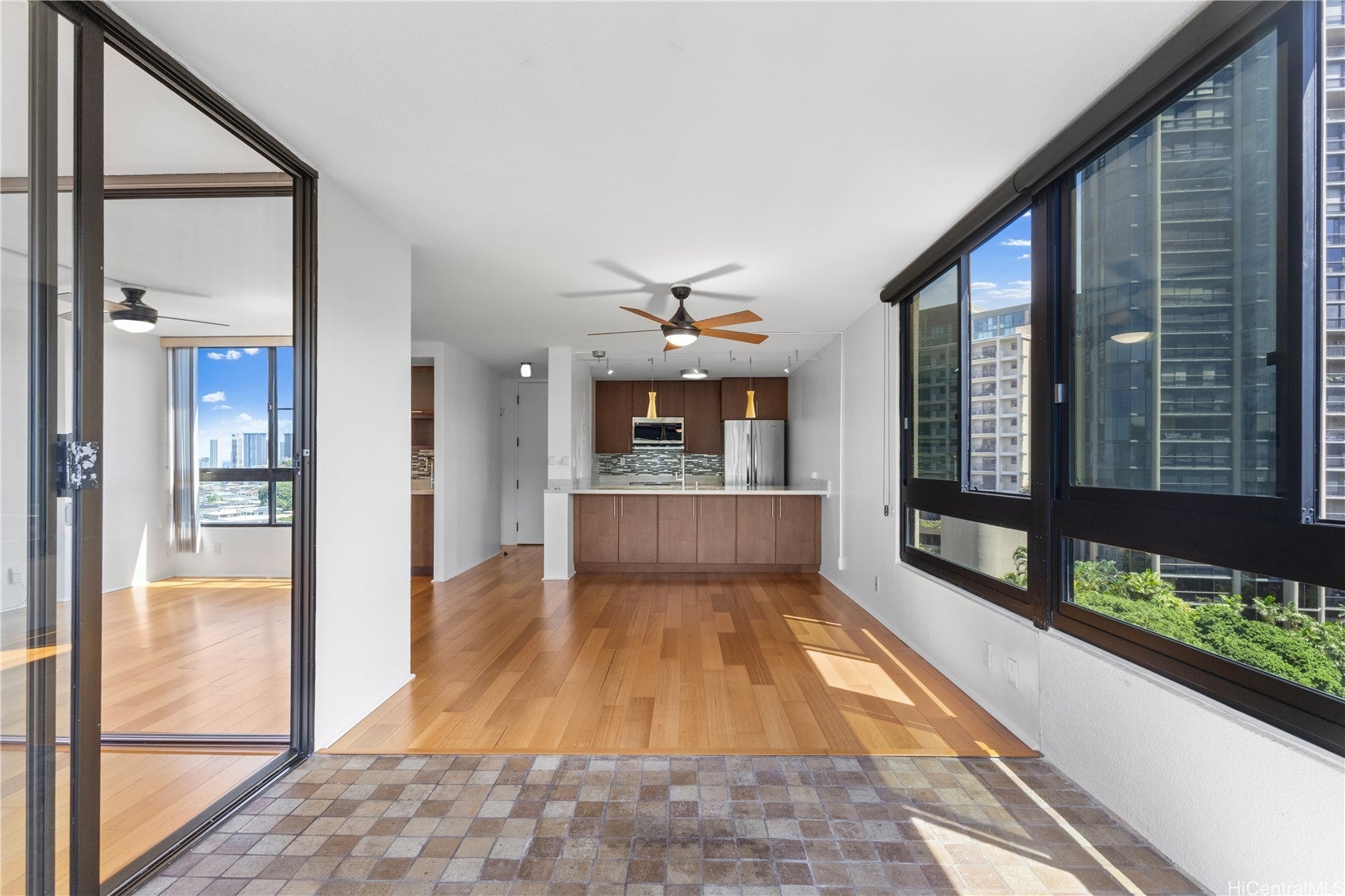 55 S Judd Street 1001