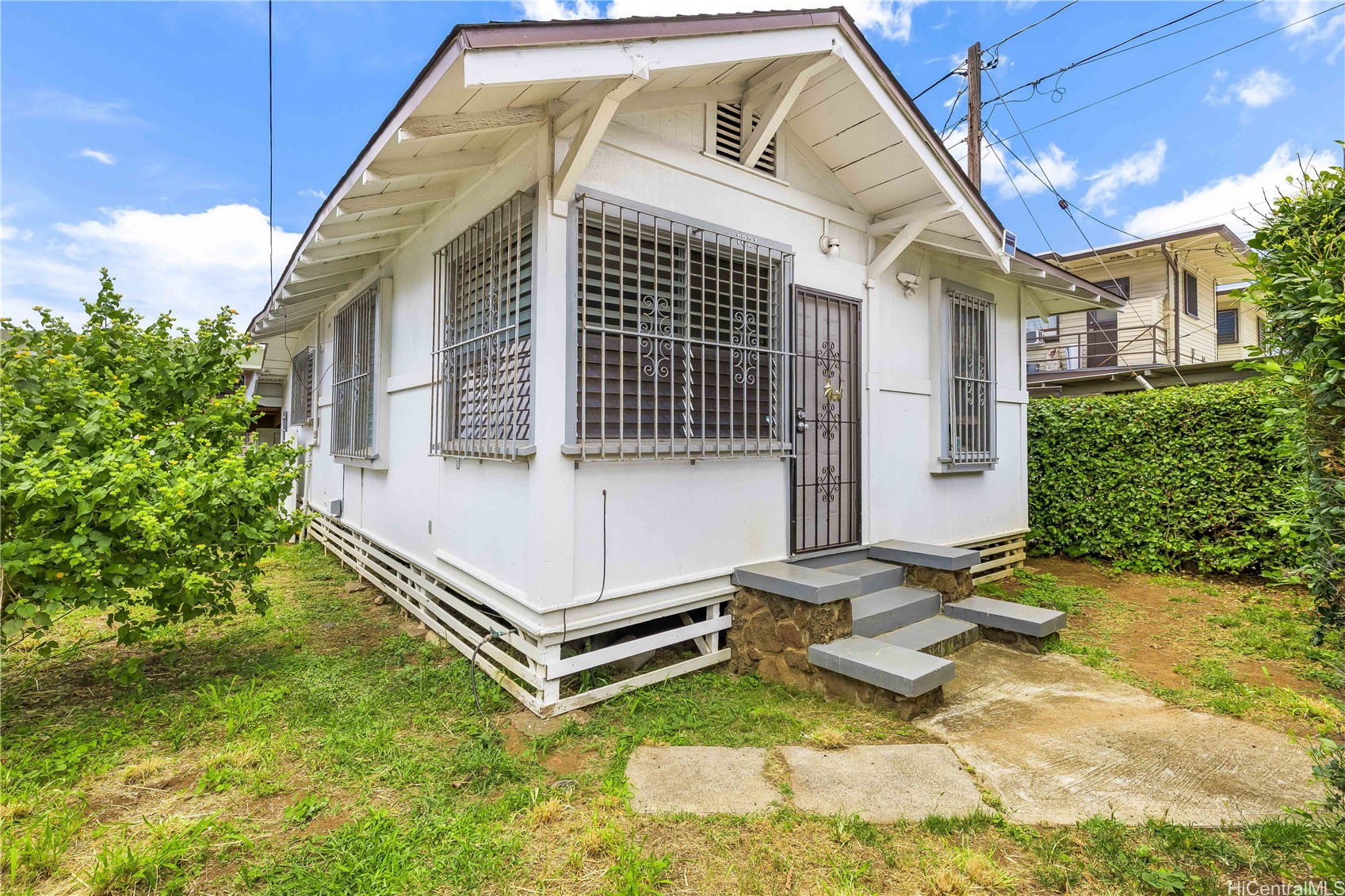 1821 Young Street