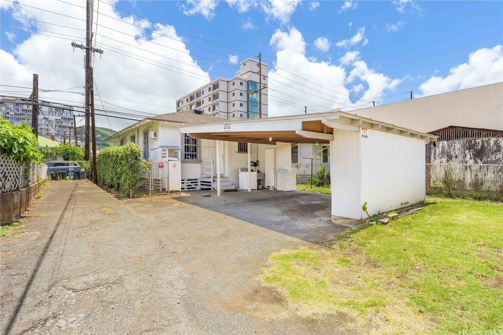 1821 Young Street