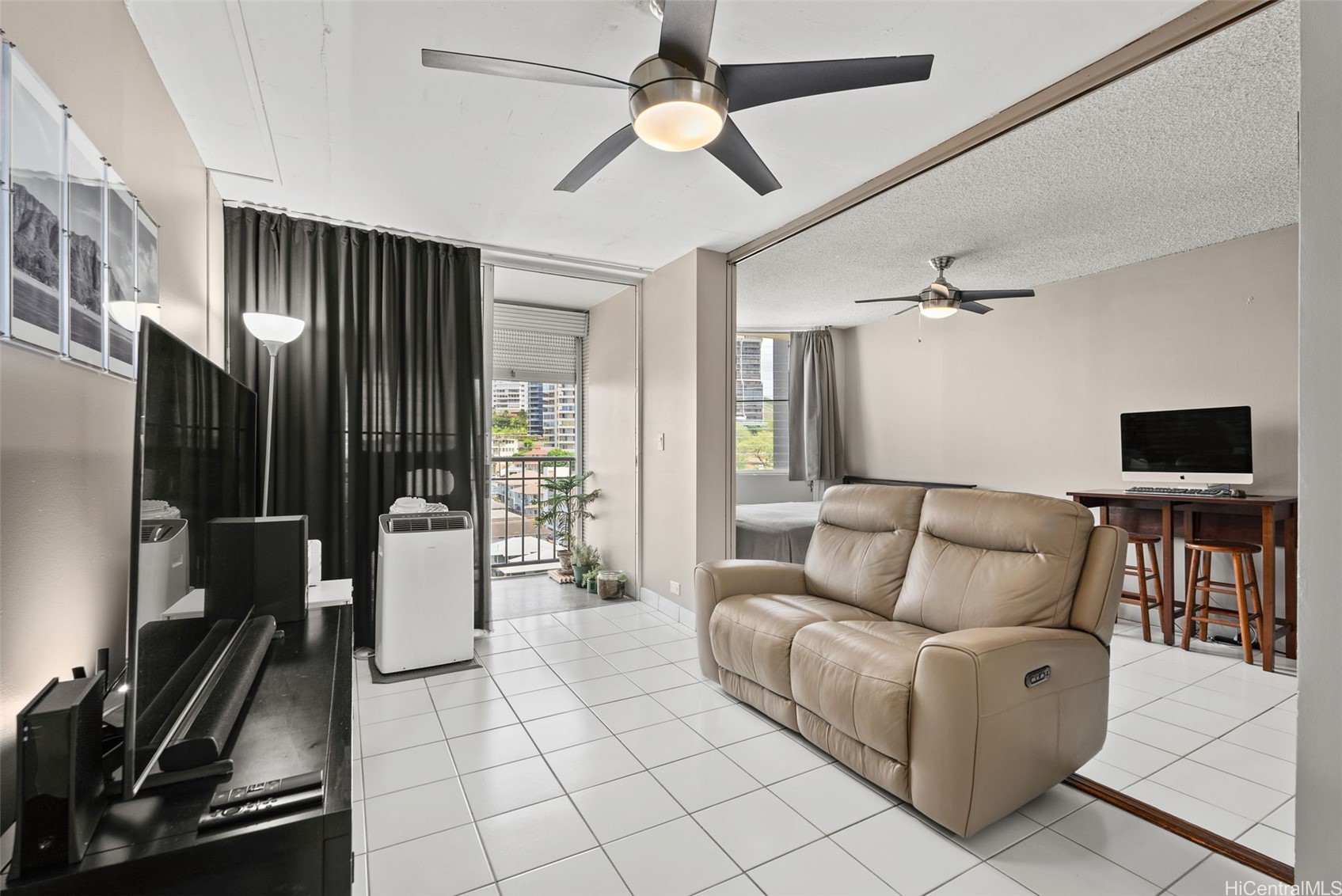 1535 Pensacola Street 906