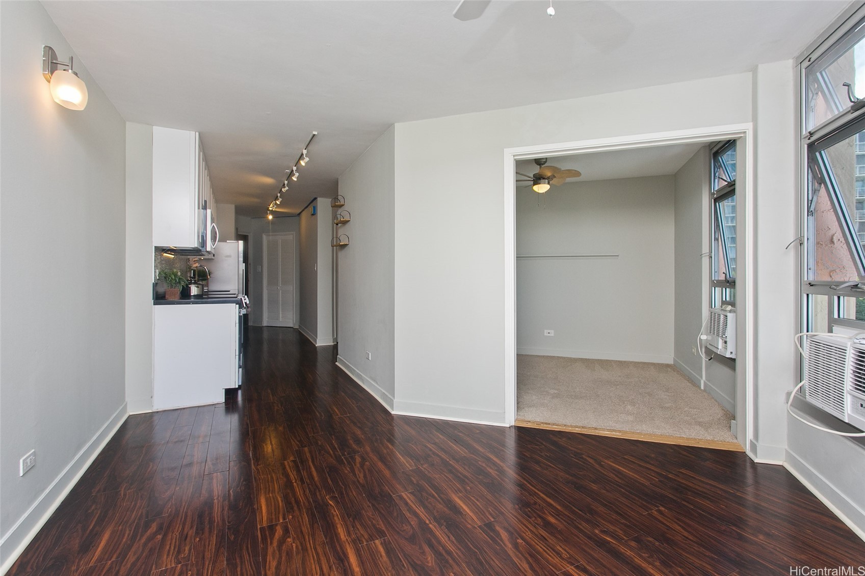 1031 Maunaihi Place 401