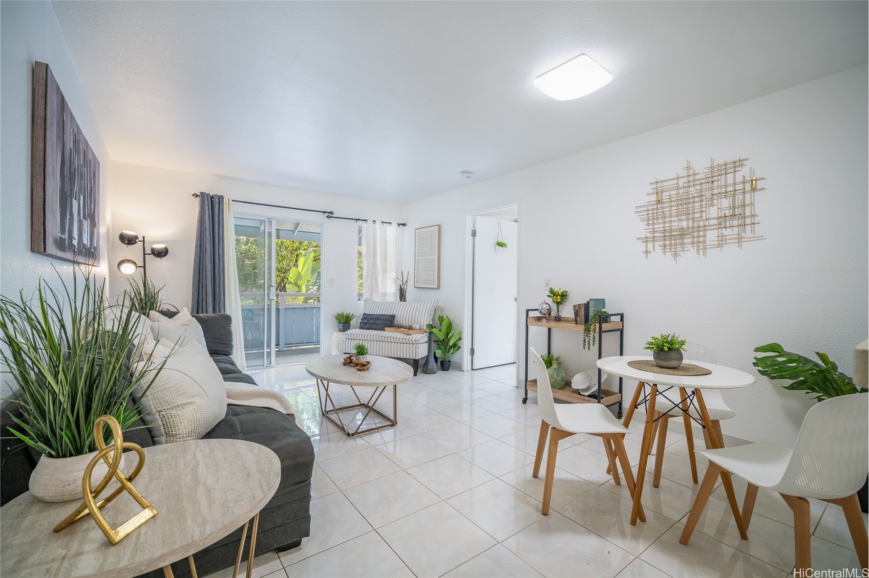 95-802 Wikao Street R206