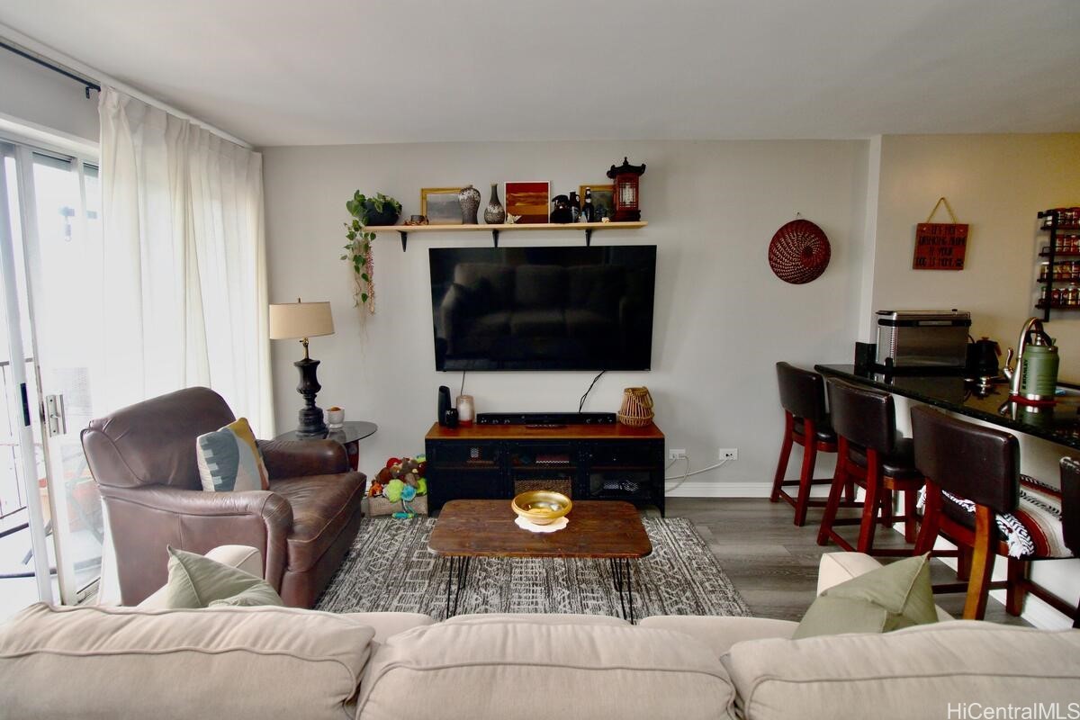 725 Piikoi Street 1106