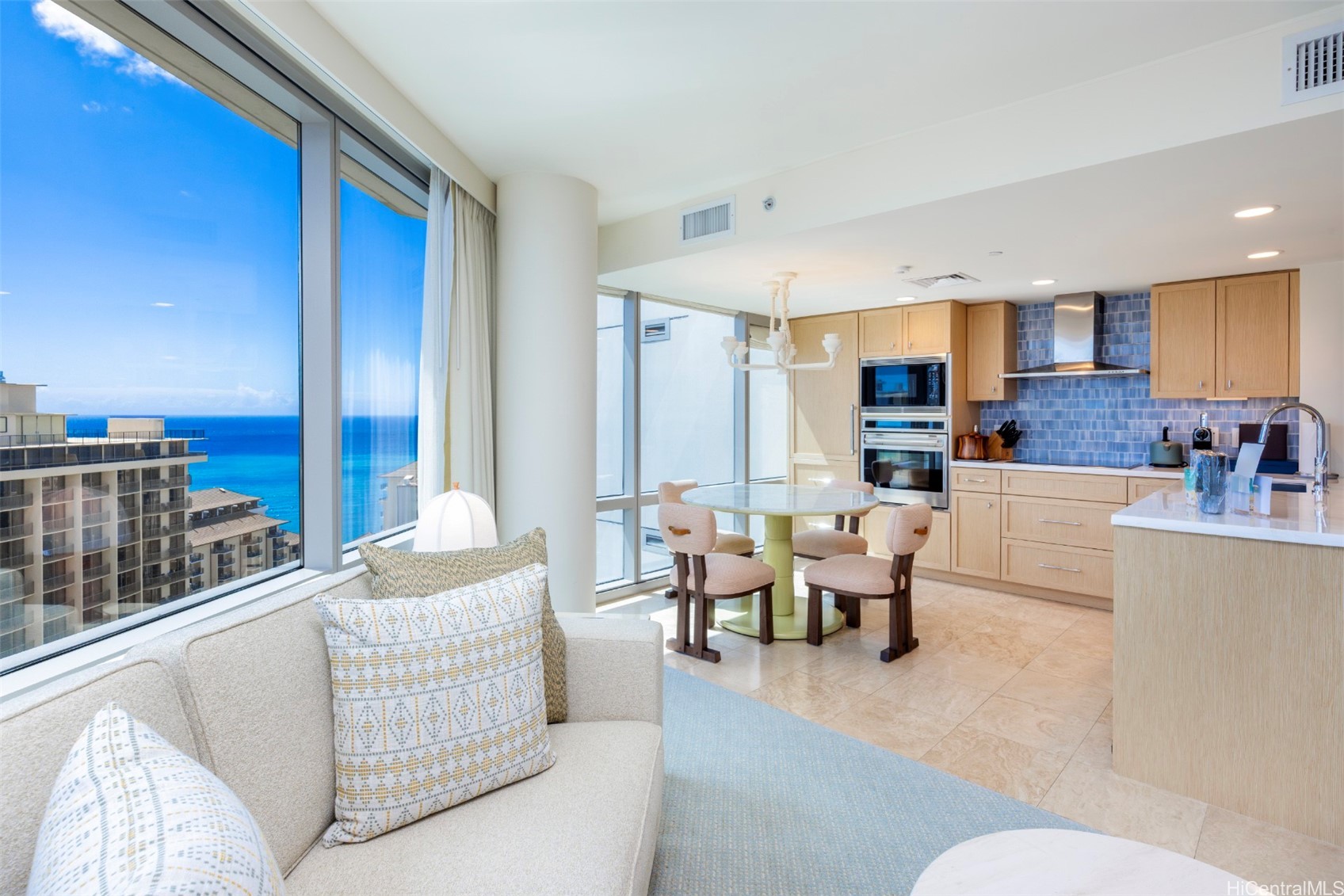 223 Saratoga Road 2202