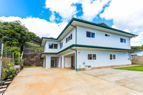 Photo of 95-152 Waimakua Drive, Mililani, HI 96789 (MLS # 202527889)