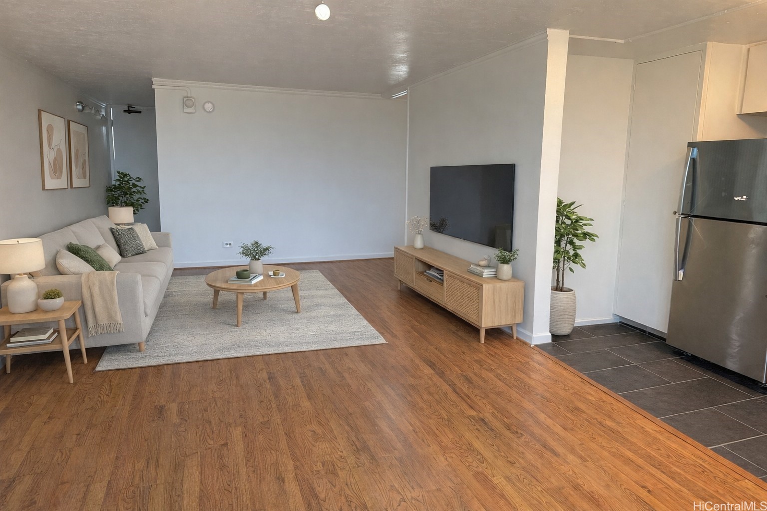 1541 Dominis Street 1404