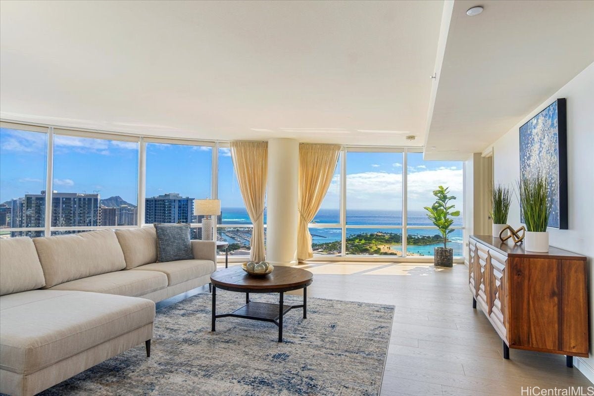 1296 Kapiolani Boulevard II4703