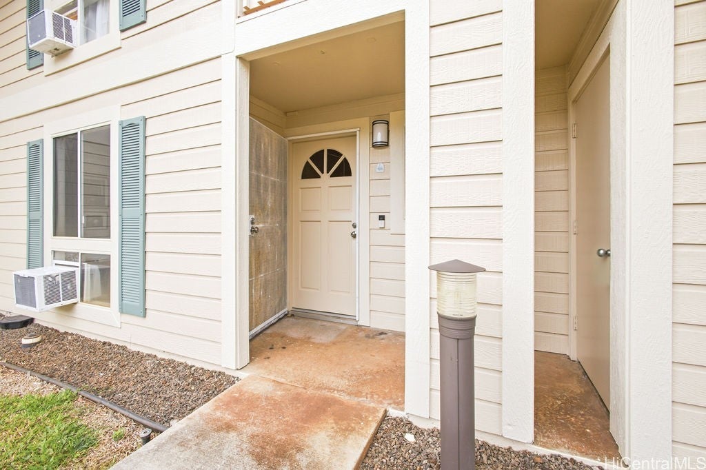 92-1175 Palahia Street F105