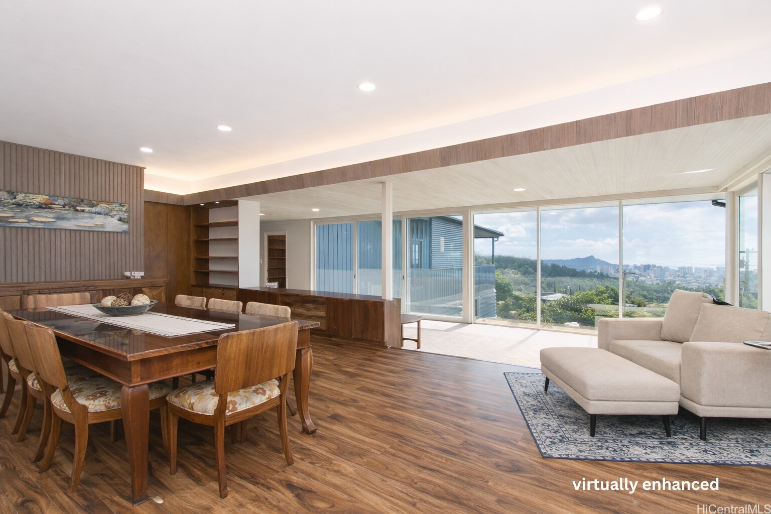 3233 Pacific Heights Road