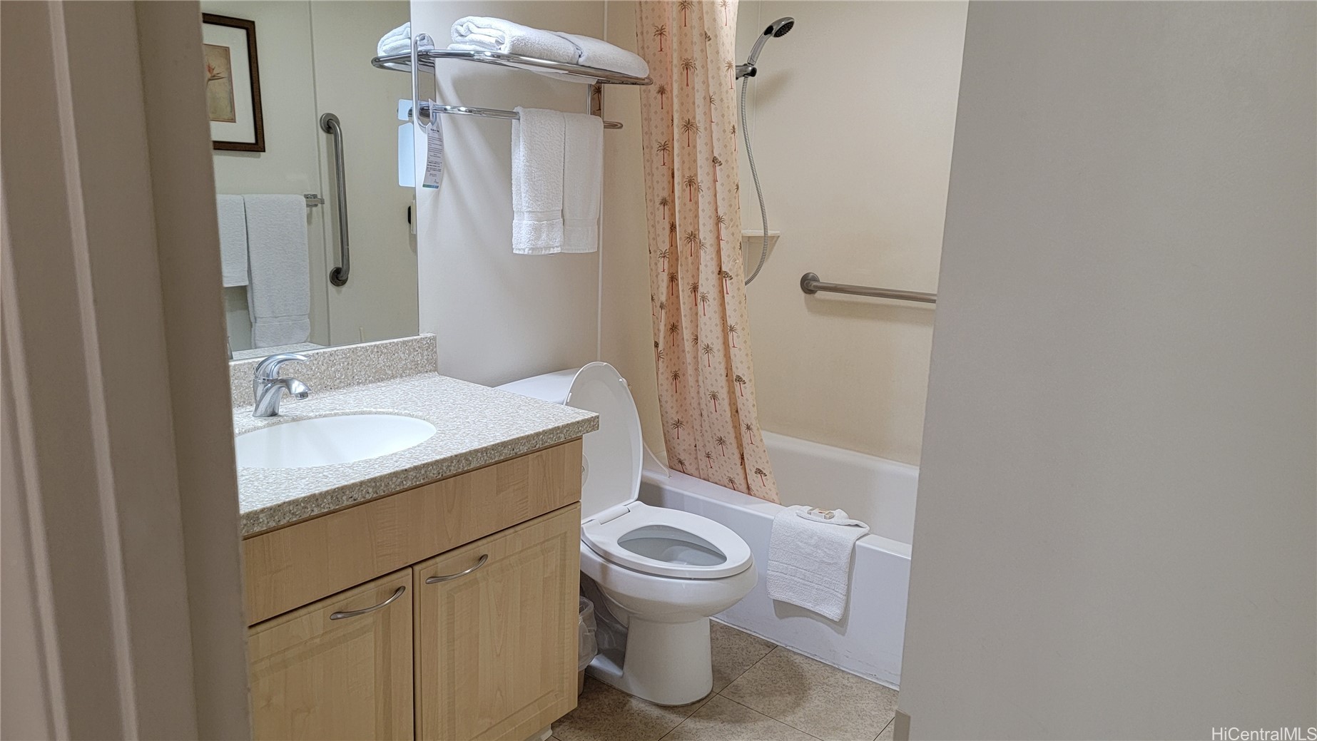 229 Paoakalani Avenue 1405(NUC)