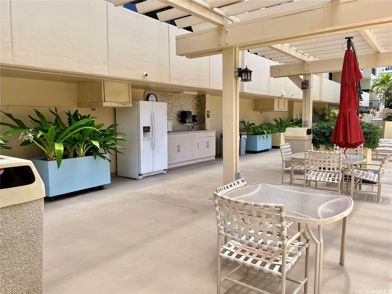Four Paddle Condominium