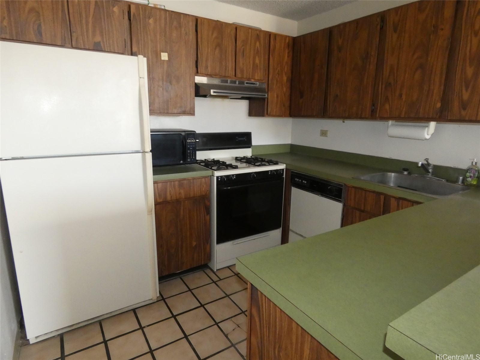 2452 Tusitala Street 1510