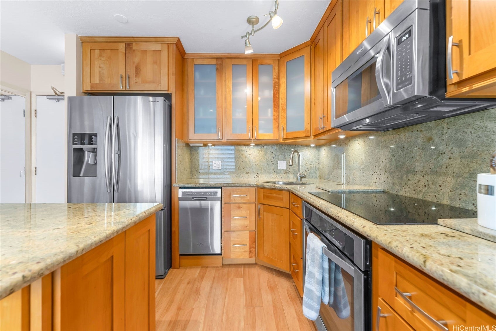 2140 Kuhio Avenue 2311