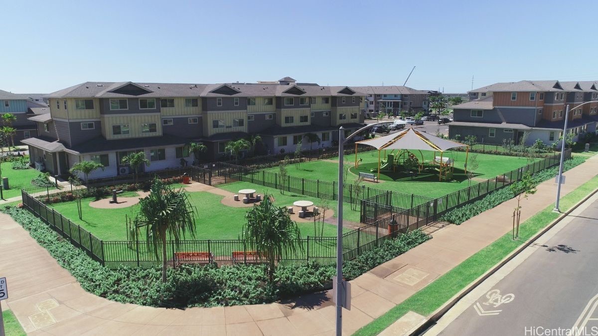 91-1170 Hoonaauao Street 809