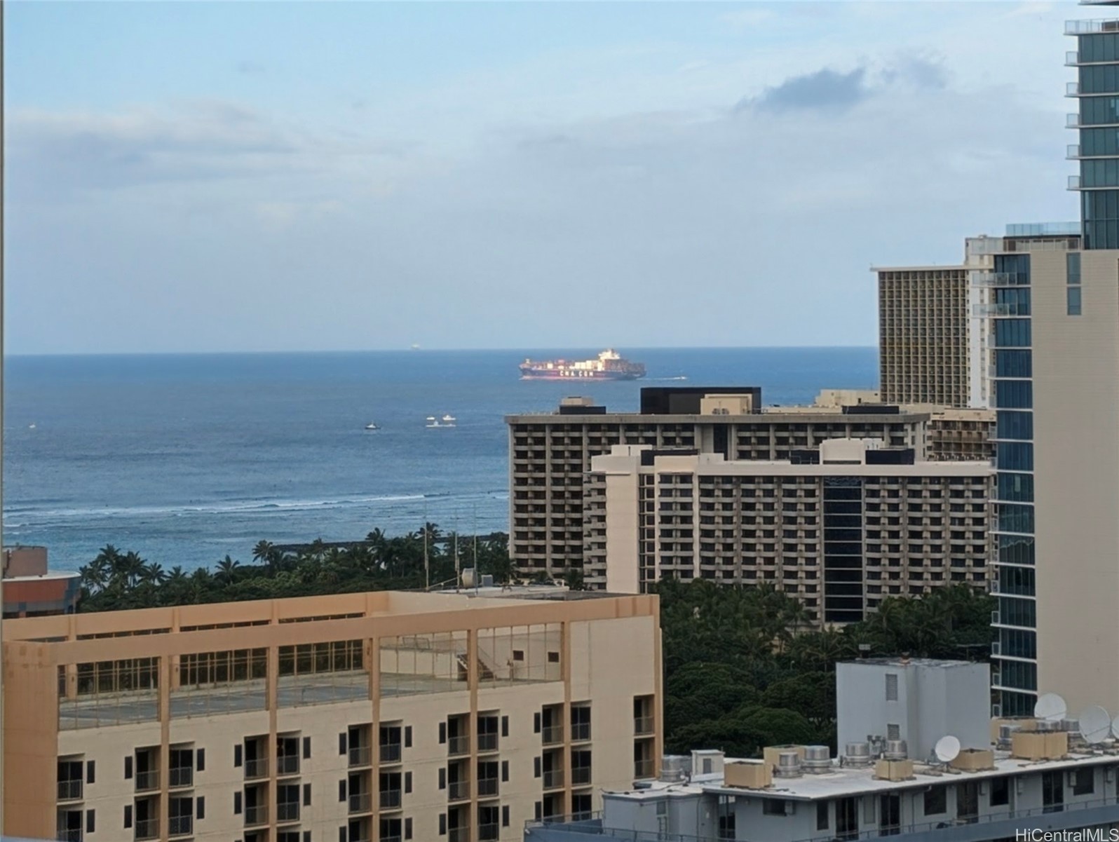 445 Seaside Avenue 2906