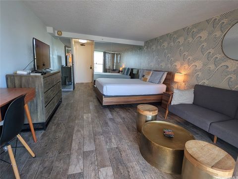 445 Seaside Avenue 2906 Honolulu HI 96815