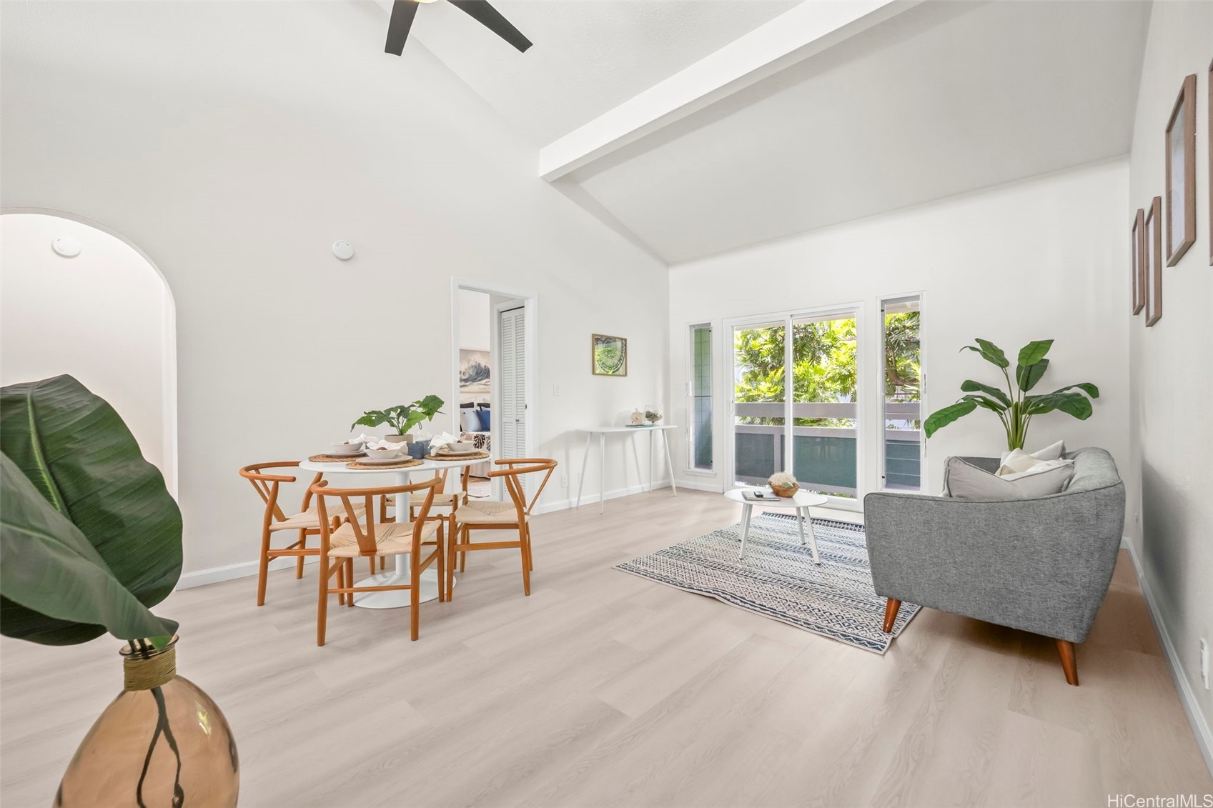 355 Aoloa Street D203