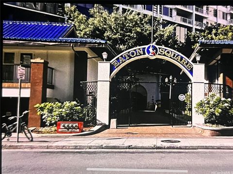 Photo of 400 Hobron Lane #2815, Honolulu, HI 96815 (MLS # 202527633)