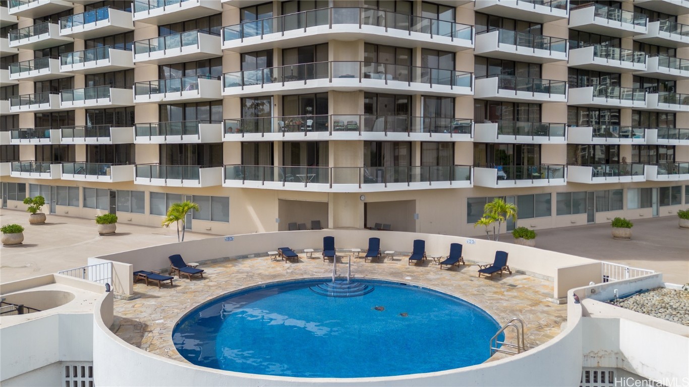 Wailana At Waikiki Condominium