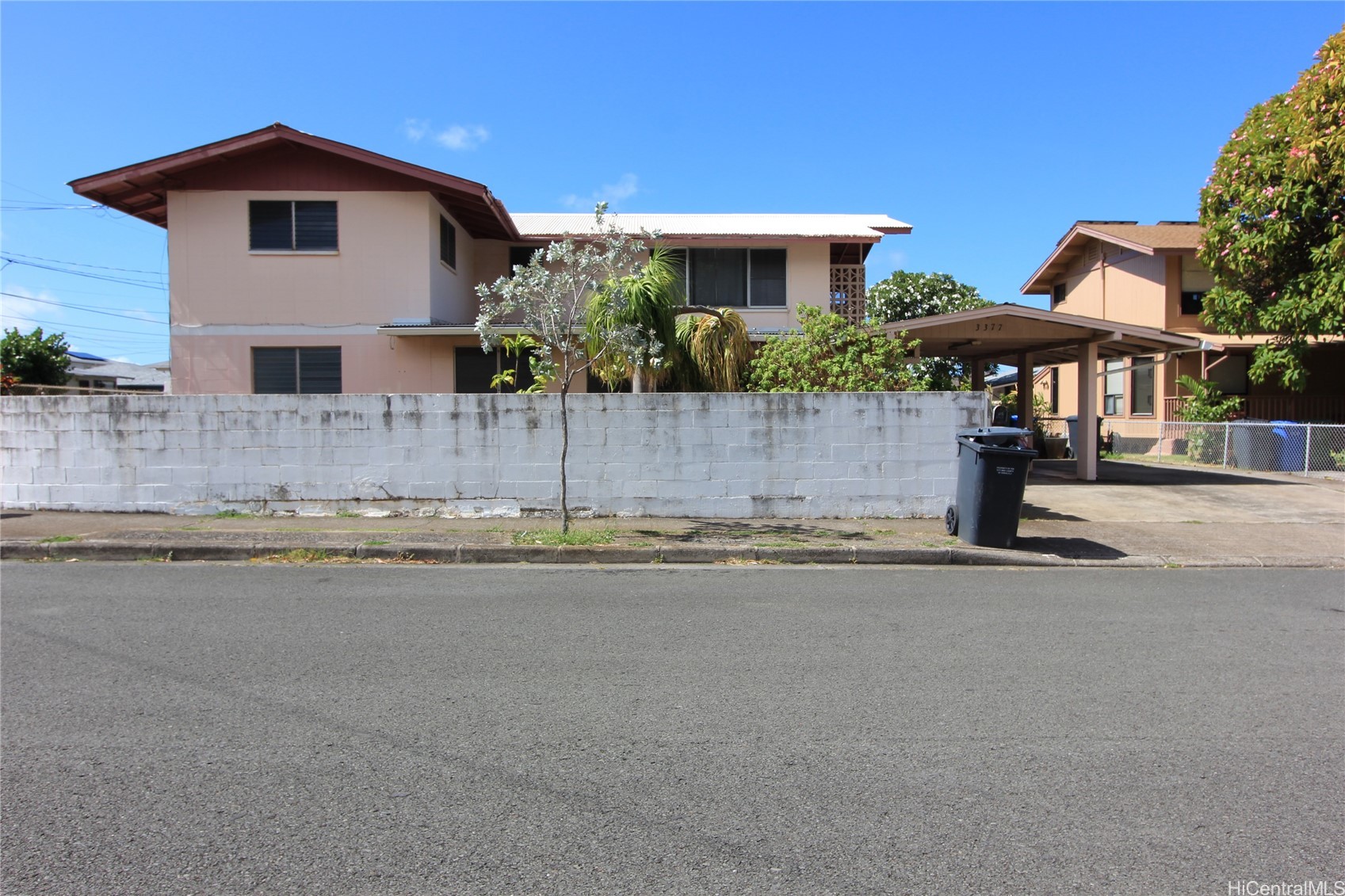 Honolulu Duplex