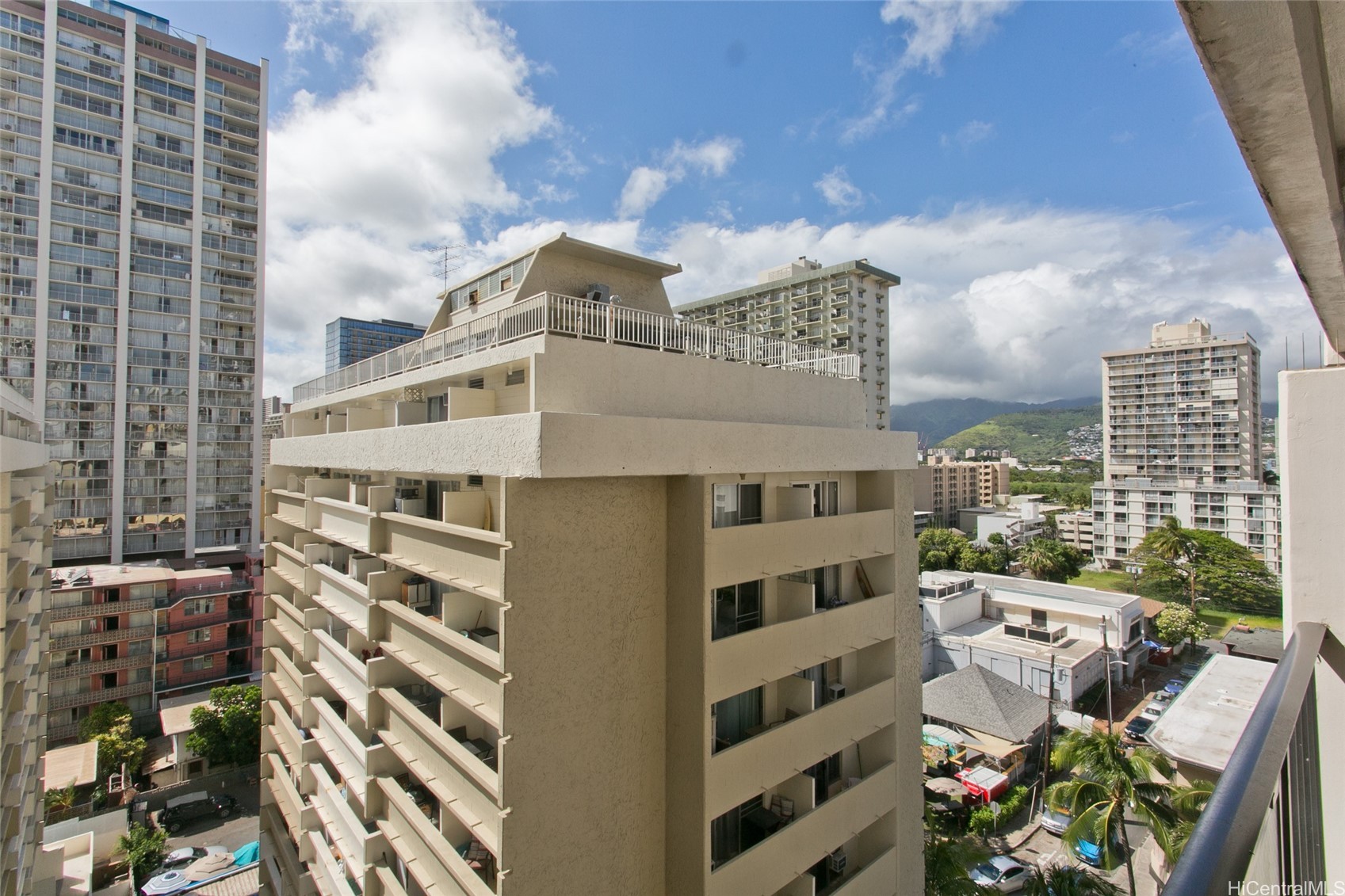 2465 Kuhio At Waikiki Condominium