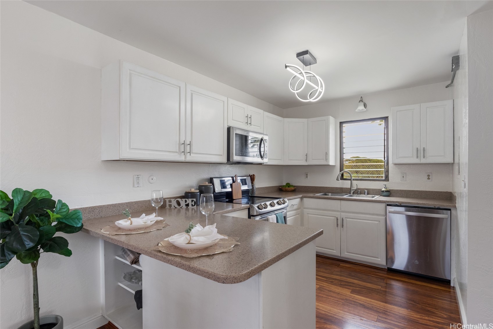 98-405 Kaonohi Street 242