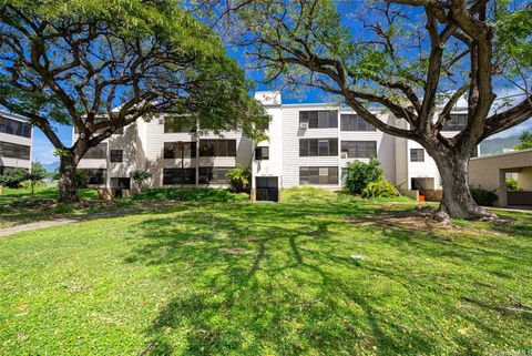 87-122 Helelua Street C105 Waianae HI 96792